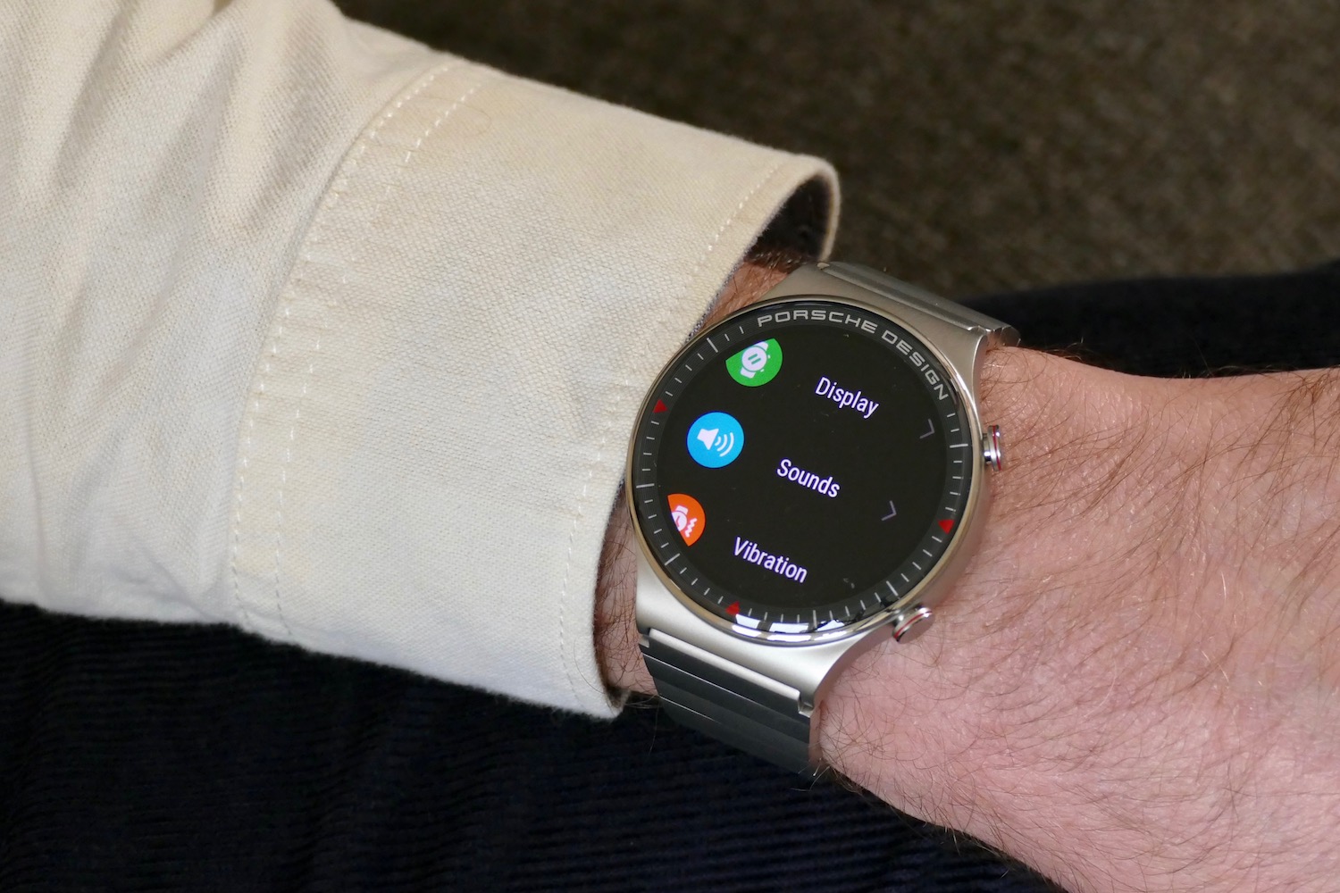 porsche design huawei watch gt2 product name hands on features price photos release date deep menu