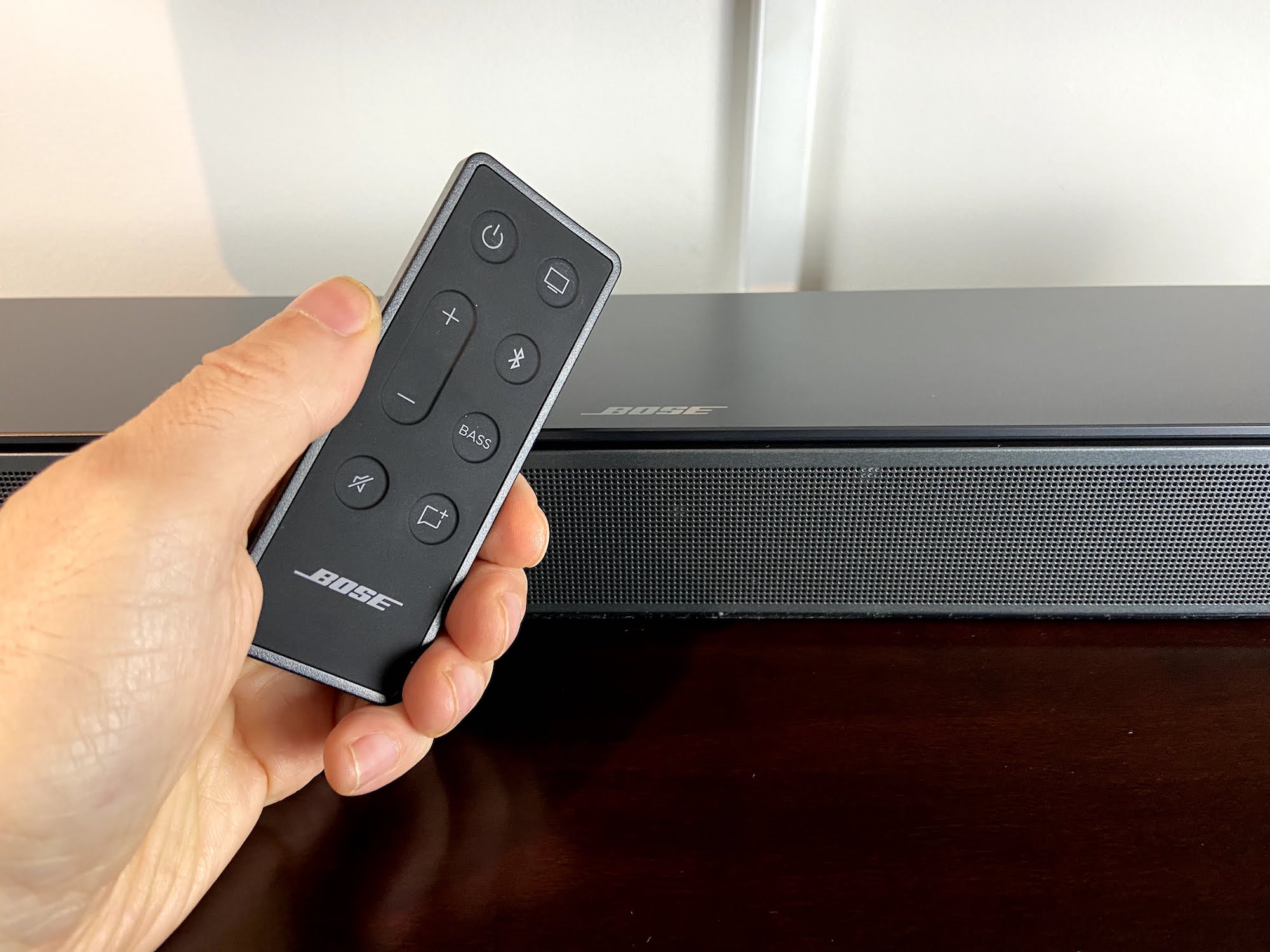 オーディオ機器 スピーカー Bose TV Speaker Review: Elegant And Effortless TV Enhancer 