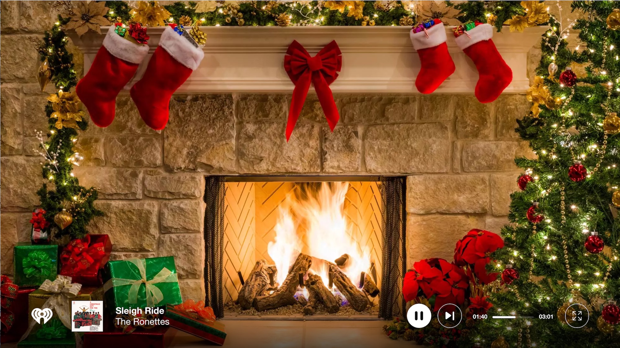 iHeartRadio Holiday Visual Playlists