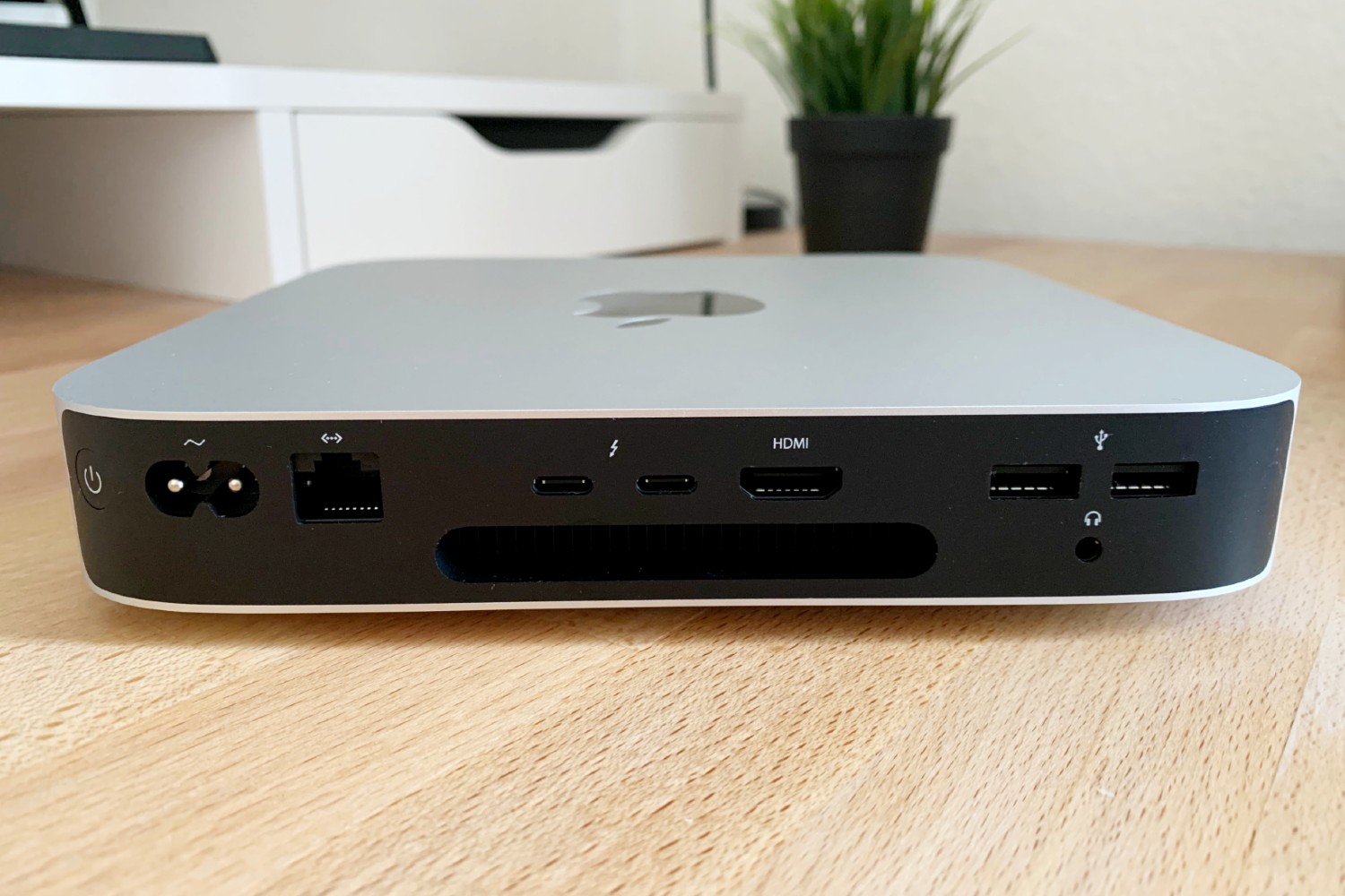 Apple Mac Mini M1 Review: Mini Footprint, Max Performance