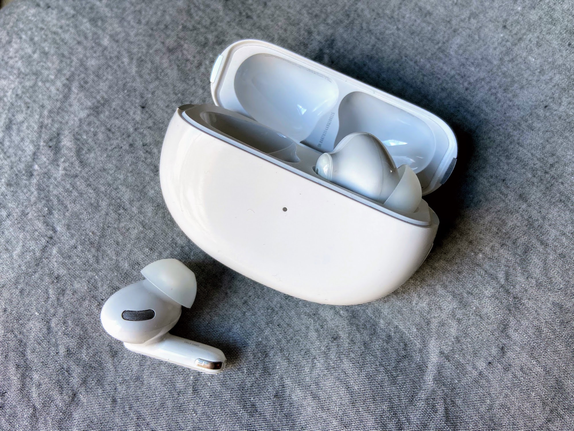 Tegne Landskab Modernisere Oppo Enco X Review: Android-Friendly AirPods Pro Killers | Digital Trends
