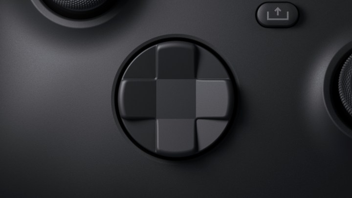 the D-pad and Share button on an Xbox Series X controller. 