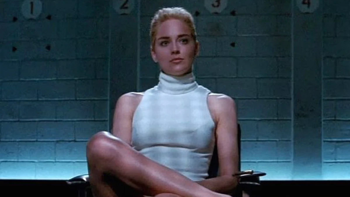 Sharon Stone, Basic Instinct'in en ünlü sahnesinde.