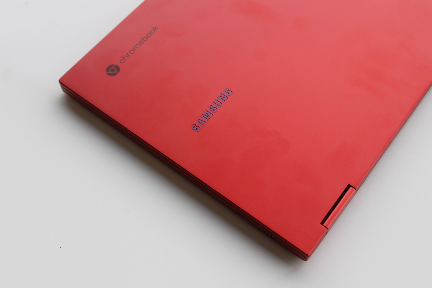 Samsung Galaxy Chromebook 2, i3-10110U -  External Reviews