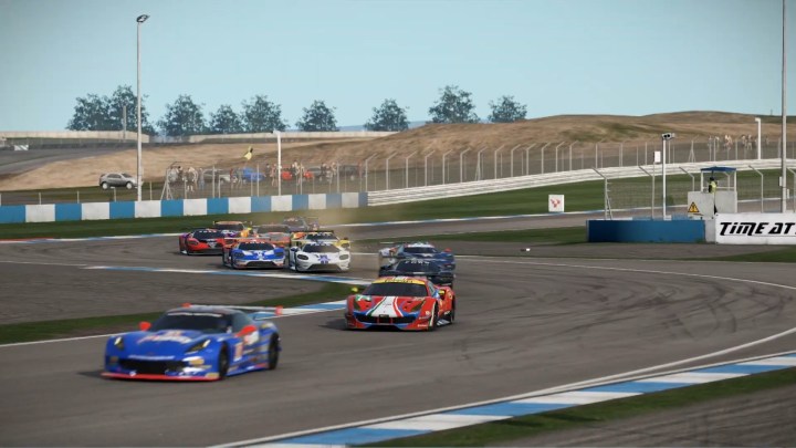 Cars racing in Project Cars 2.