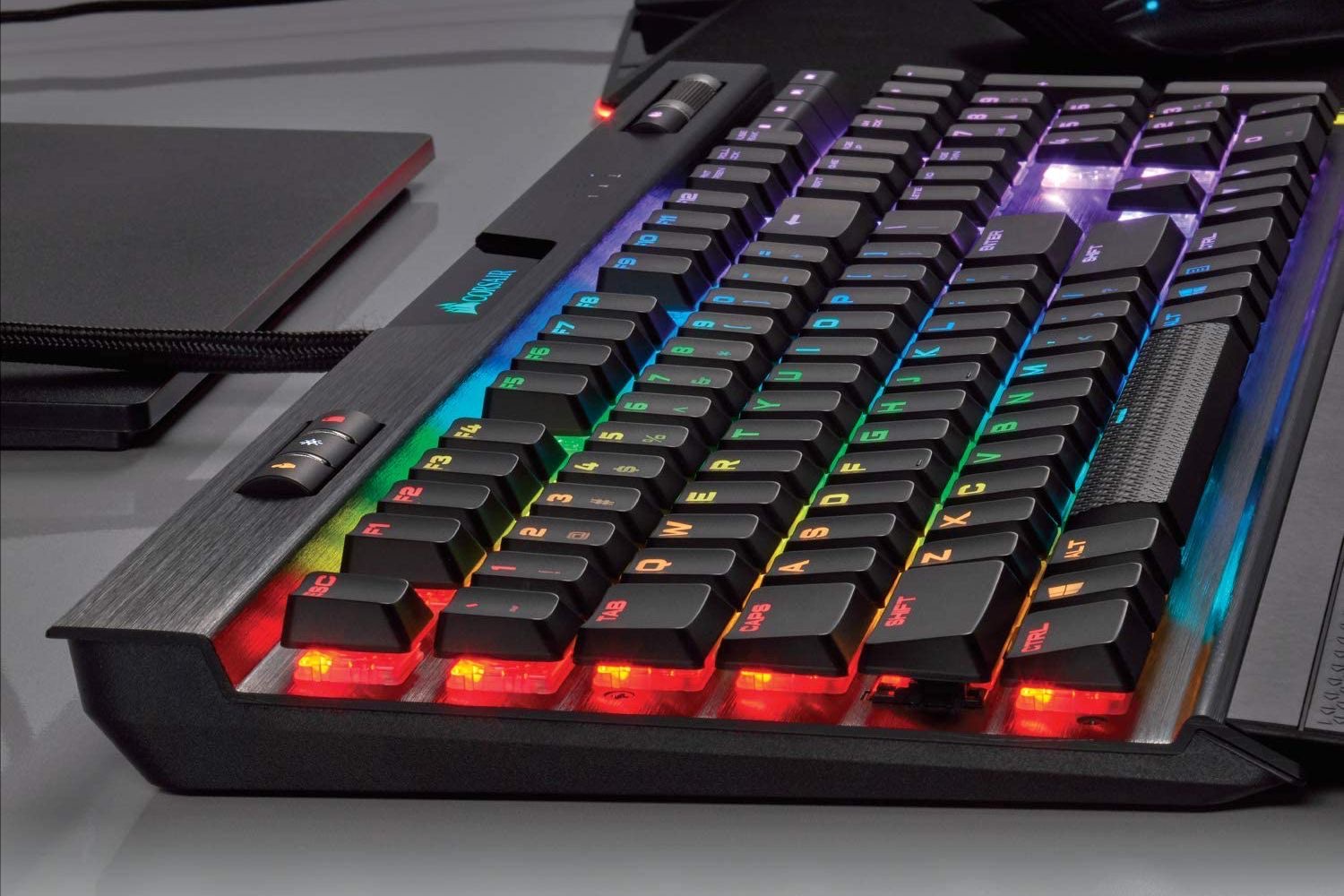 How to turn keyboard lighting on and off | Digital Trends