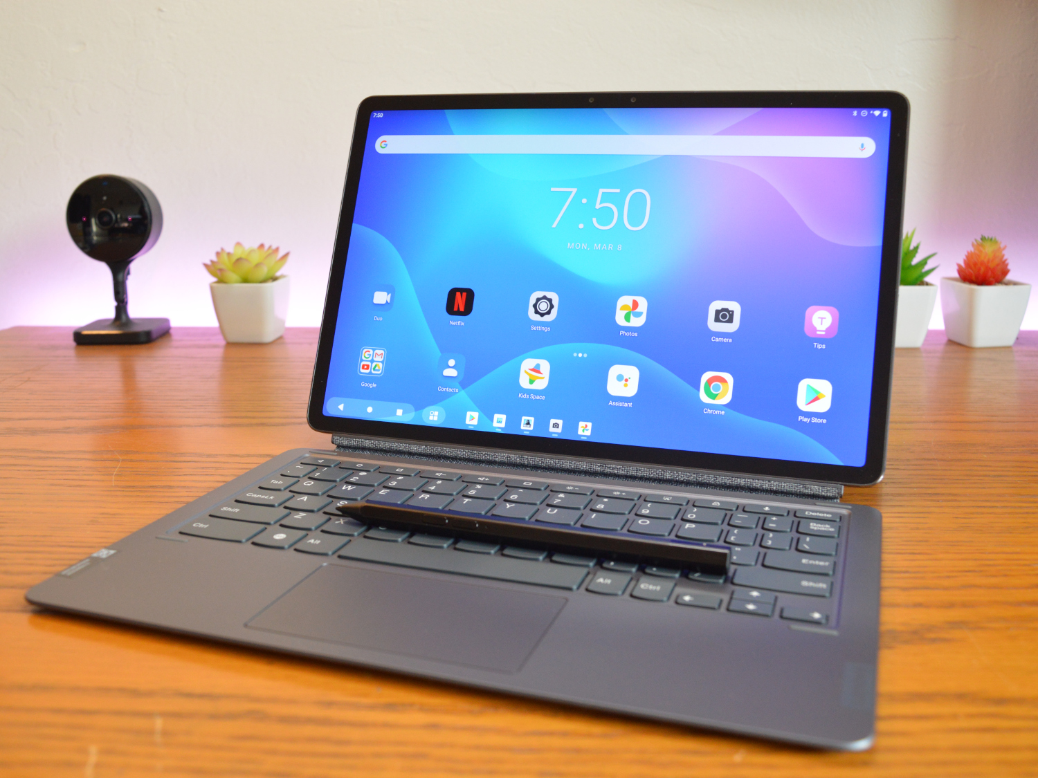 Lenovo Tab P11 Pro Review: Great Hardware Can't Save Android