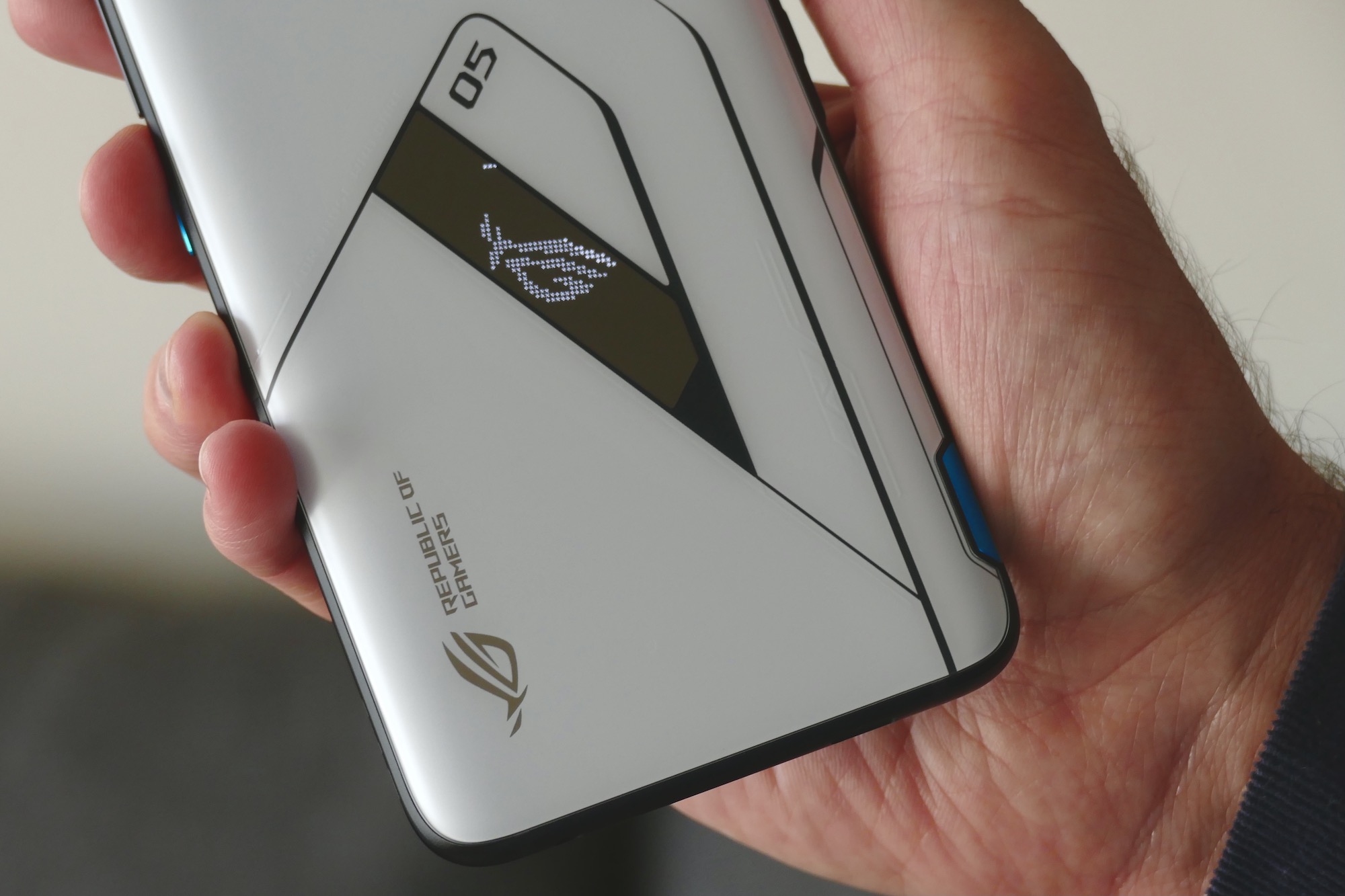 The ROG Phone 5 Ultimate is a Love Letter to Asus Fans | Digital 