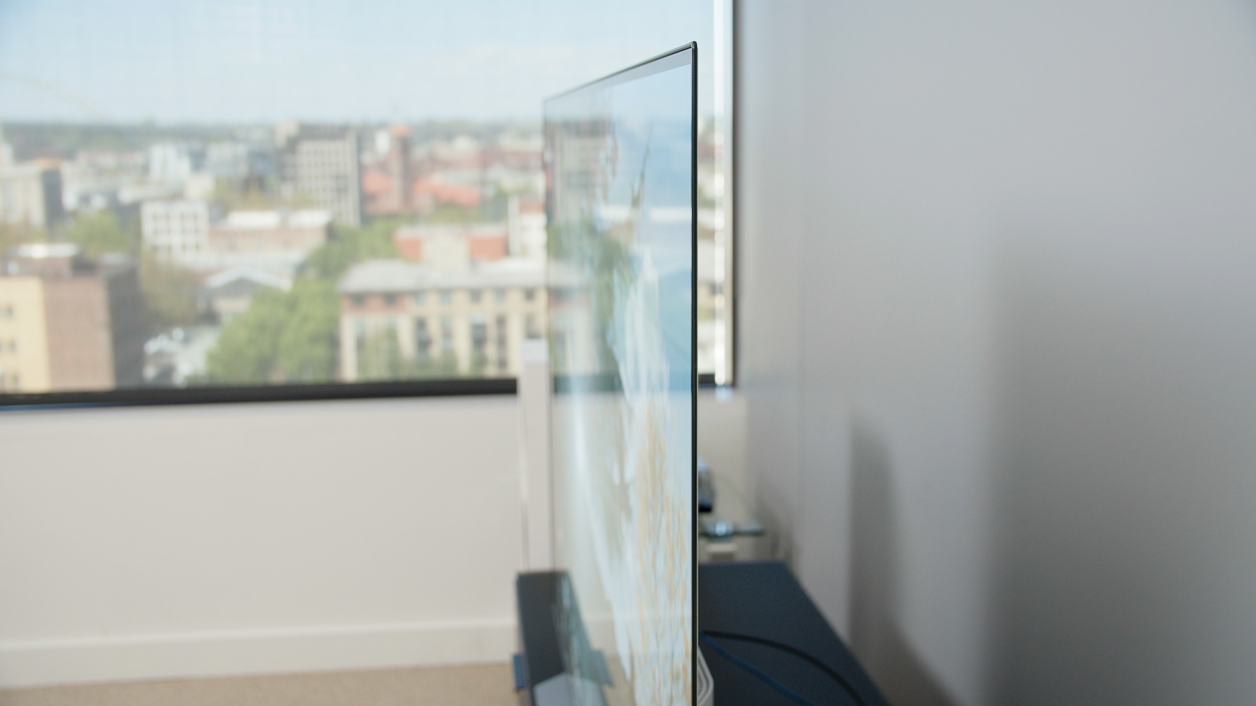 LG C1 OLED 4K TV side view