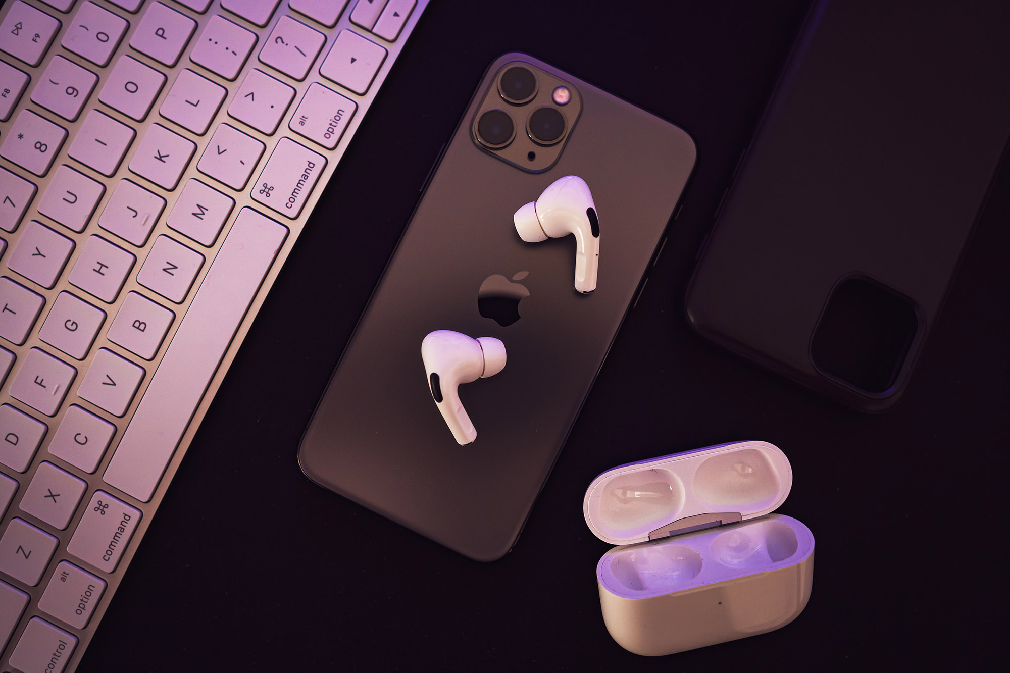 Apple's entire AirPods range is discounted right now - Vimarsana News