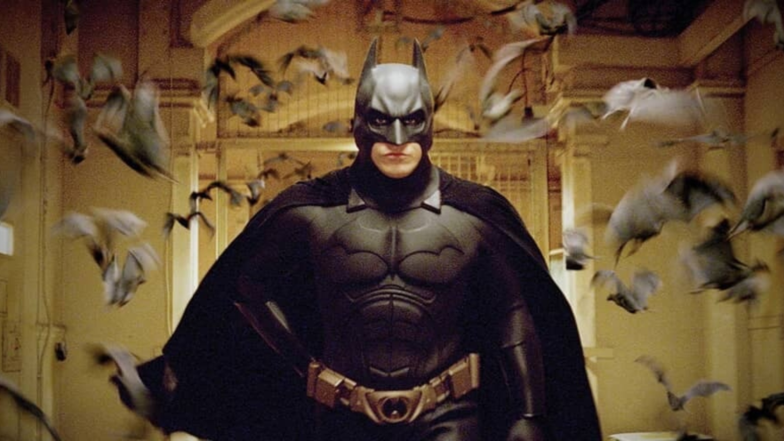 Christian Bale como Batman em Batman Begins.