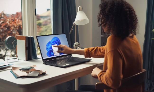 Windows 11 Woman on Laptop Lifestyle