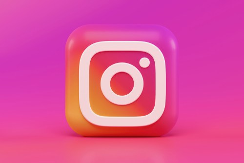 3D Instagram icon.