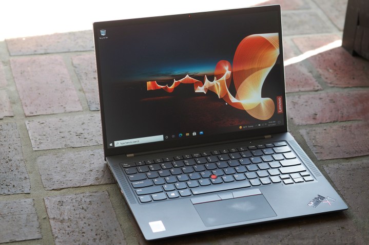 A view of the opened ThinkPad X1 Carbon Gen 9.