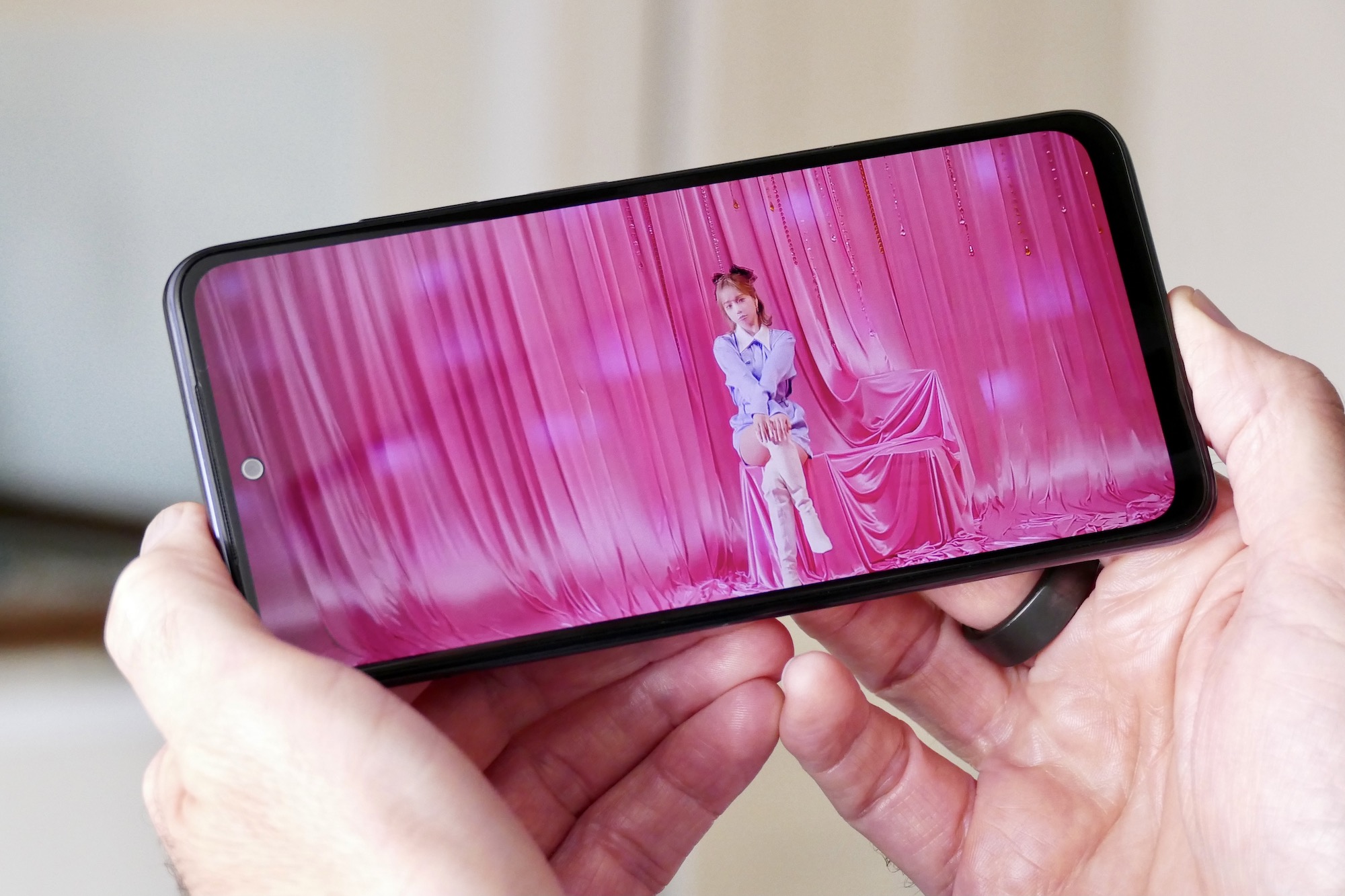 Video playing on the Xiaomi Redmi Note 10S.