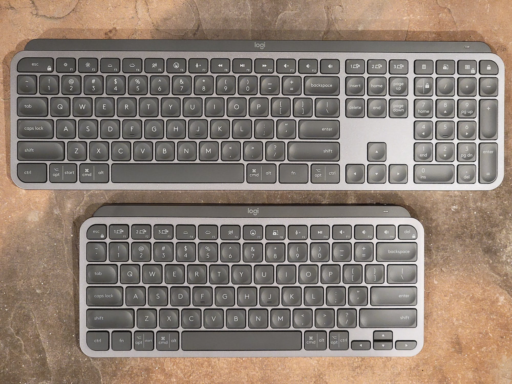 Apple Magic Keyboard TouchID vs Logitech MX Keys Mini