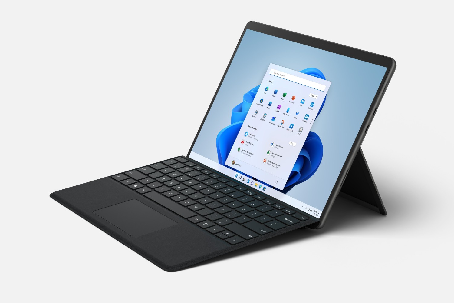 O Surface Pro 8, mostrando seu teclado e suporte.