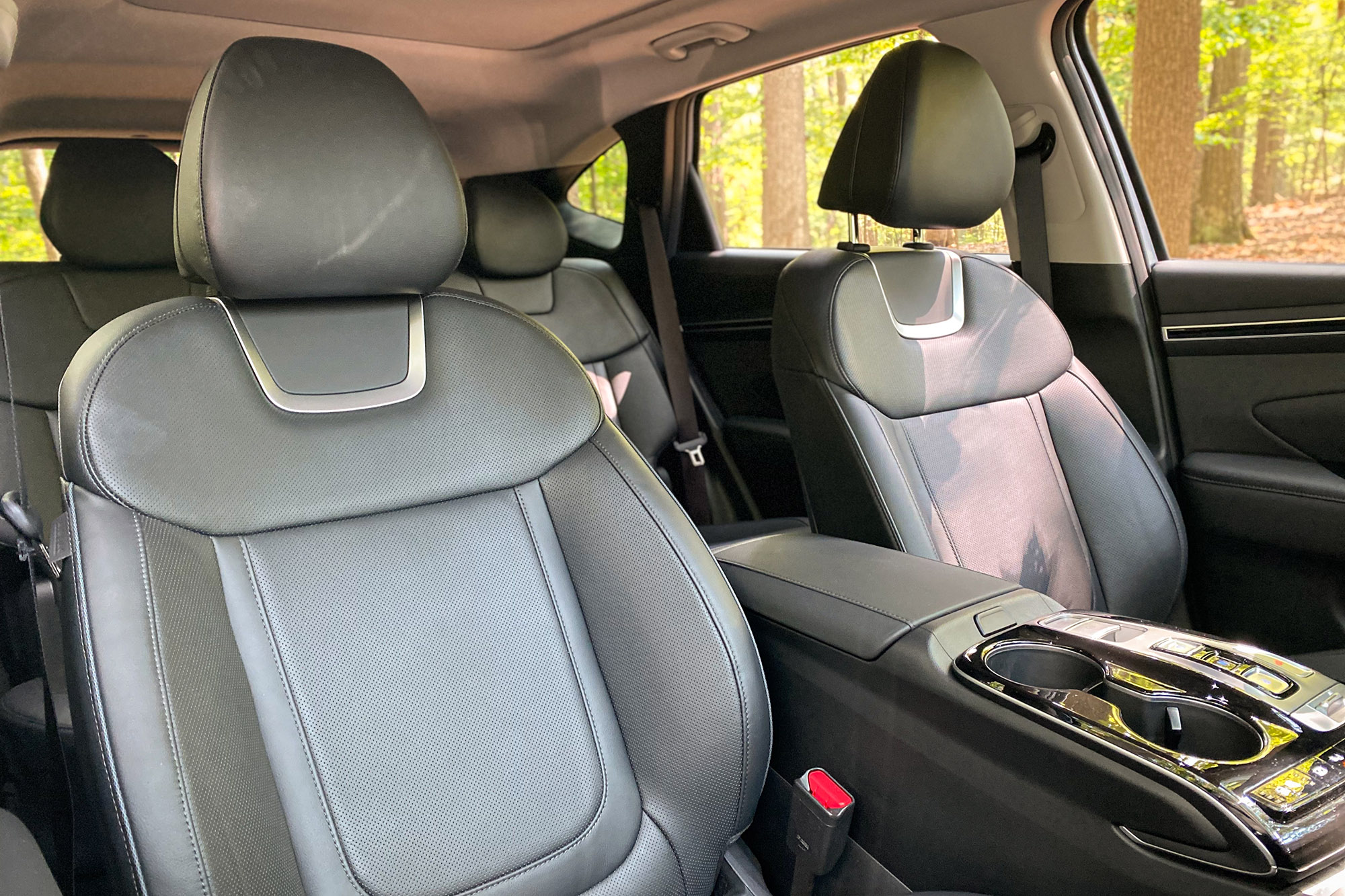 View of the 2022 Hyundai Tucson Hybrid Limited interior from the passenger seat.