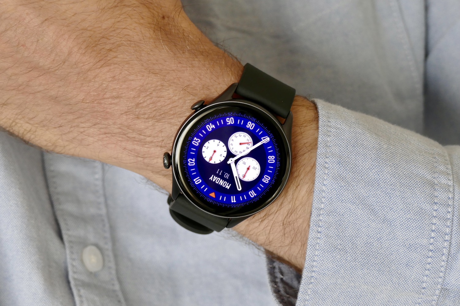 Amazfit GTR 3 Pro Hands-on: Dreamy Watch, Software Woes