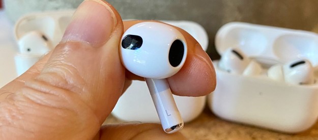 Apple AirPods 3.
