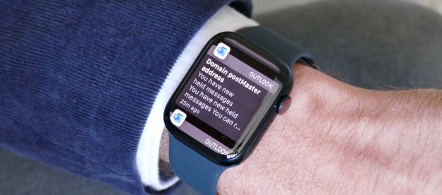 Notification view on the Apple Watch Series 7.