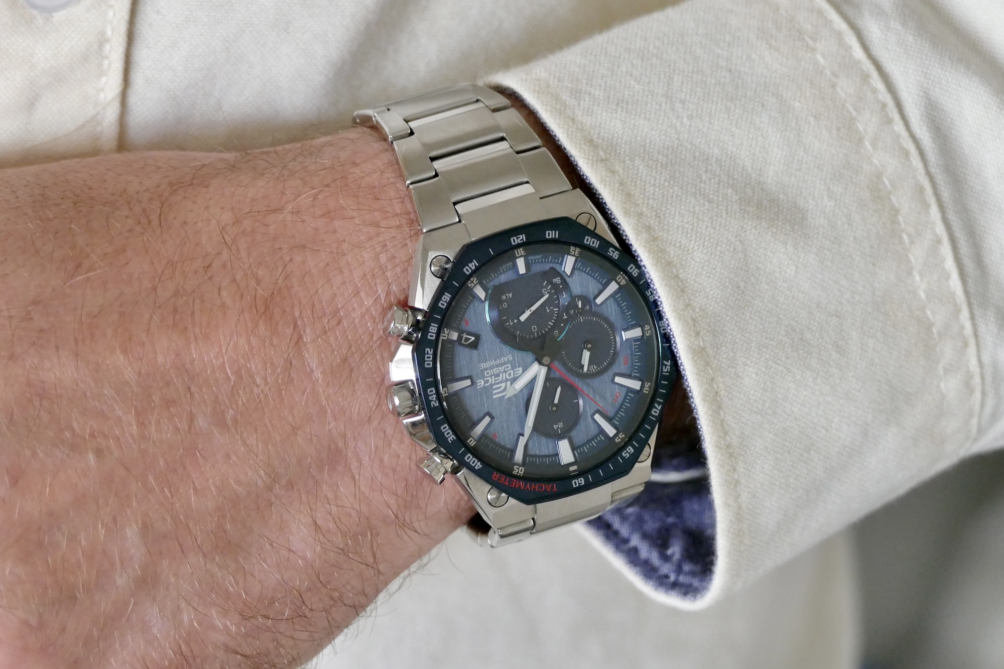 Mandag kugle Canada Casio Edifice EQB-1100 Has the Right Style, But Not the Tech | Digital  Trends