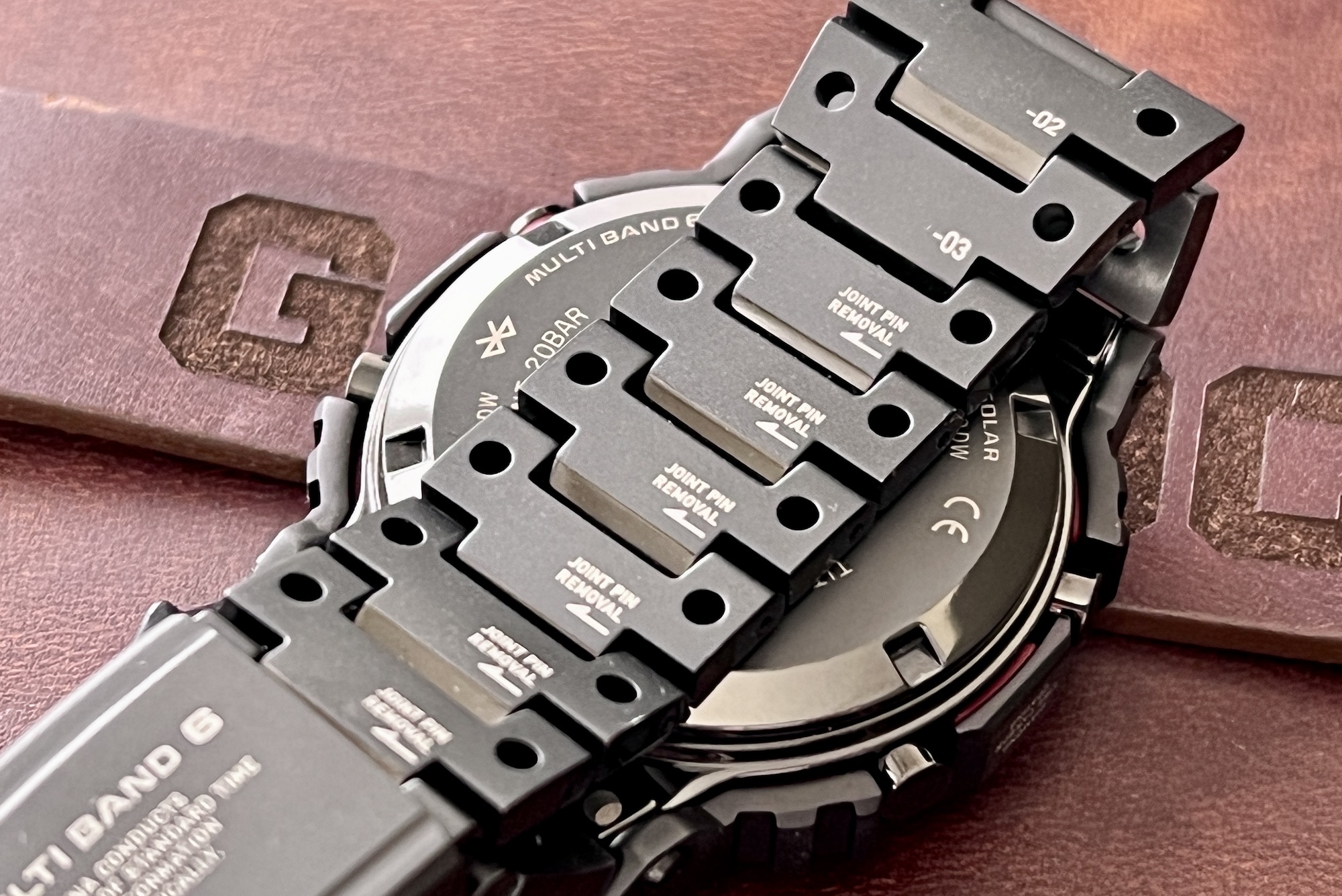 Close up of the G Shock GMWB5000TVA's bracelet.