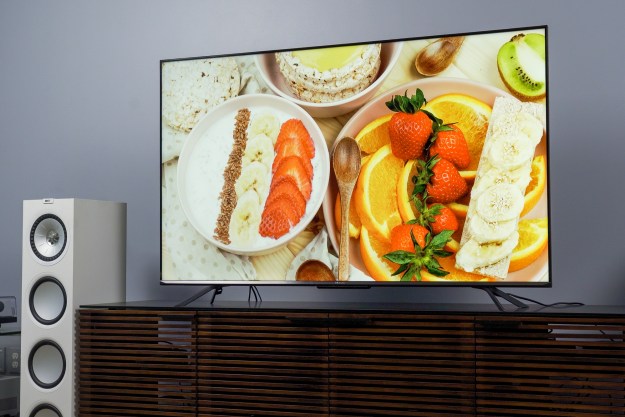 The Hisense U7G TV showing off an image of breakfast foods.