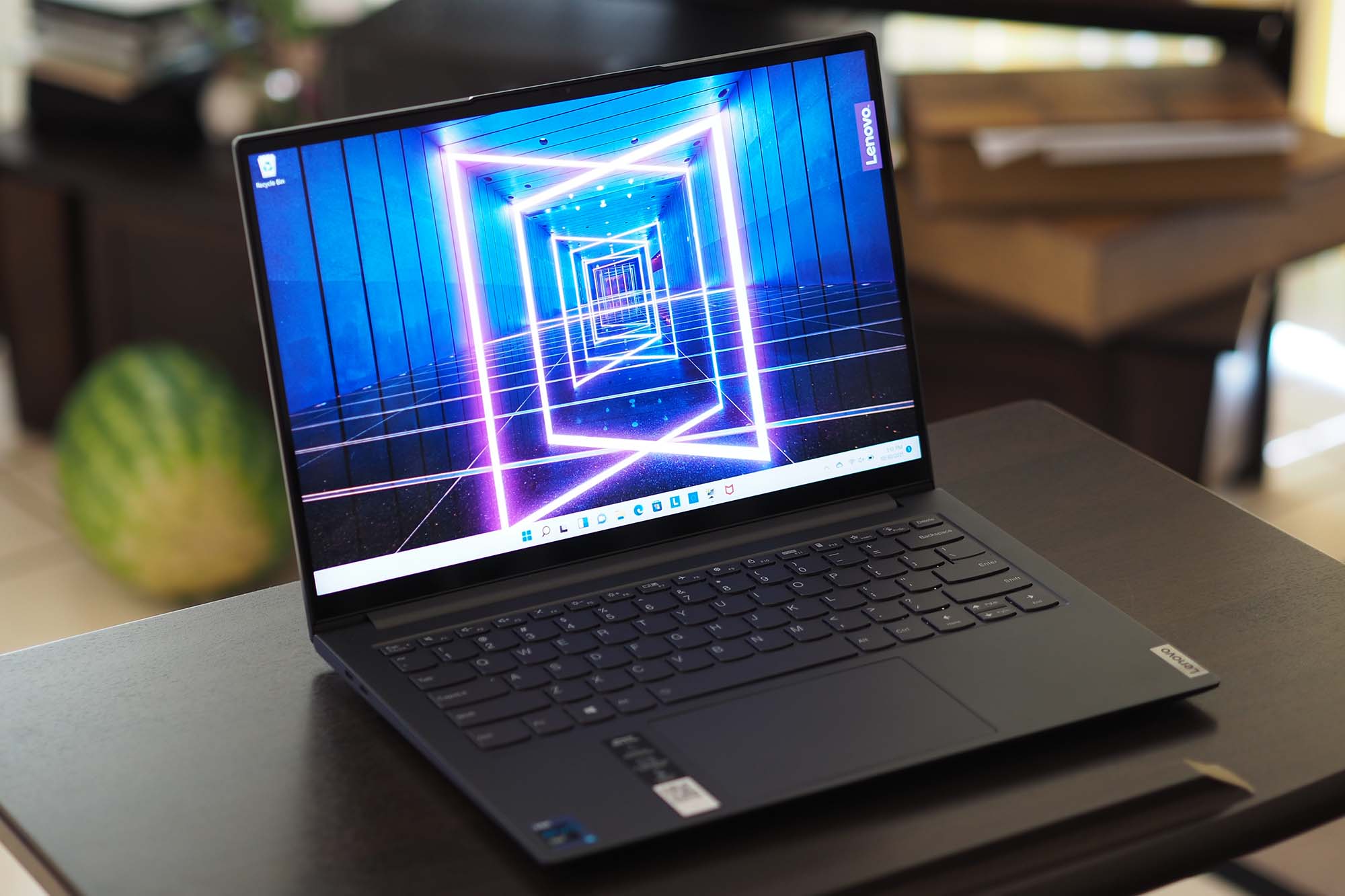 Lenovo IdeaPad Slim 7i Pro Review: Lovely Display Saves Day | Digital Trends