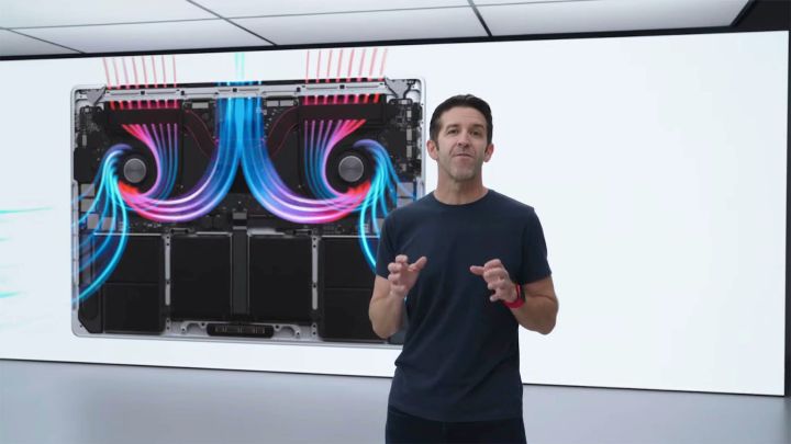 John Ternus introducing the new cooling system in Apple's MacBook Pro 14.