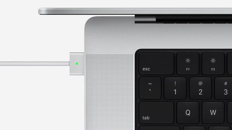 New 2021 Macbook Pro brings back magsafe charging.