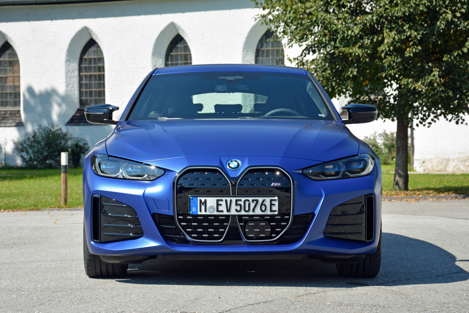 2022 BMW i4 M50