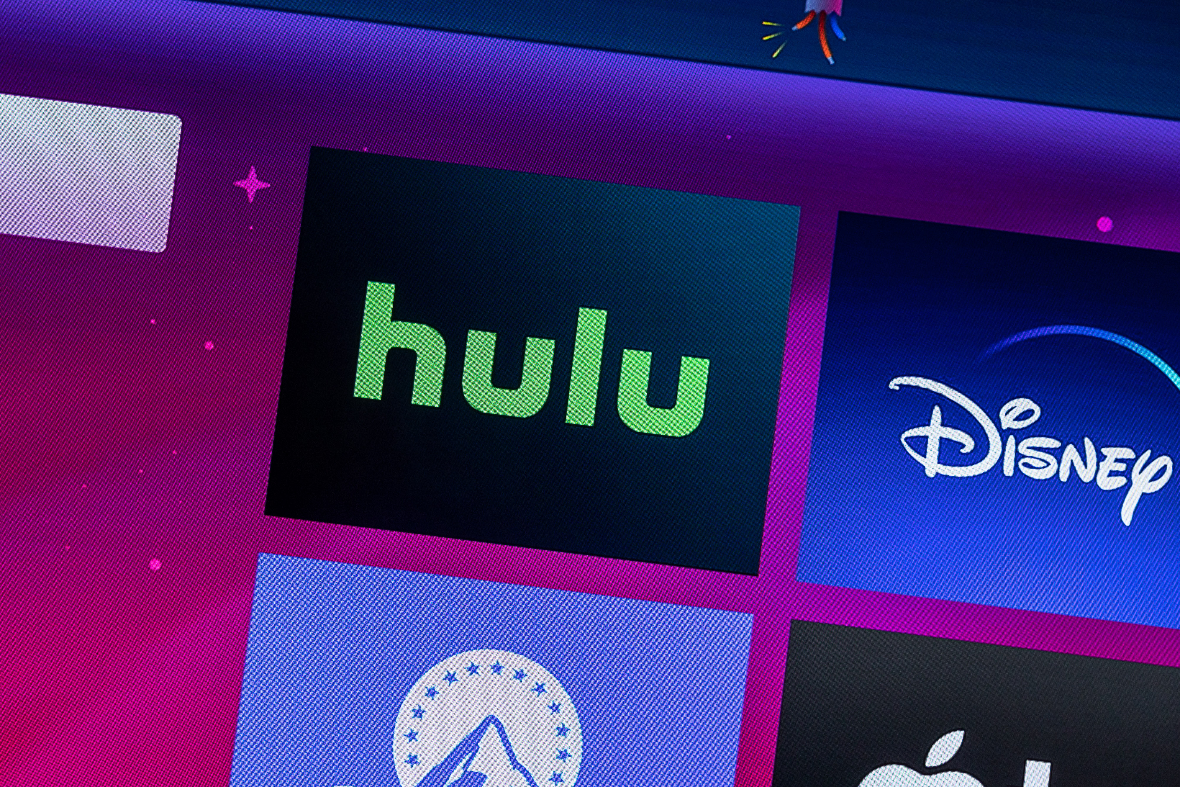 O aplicativo Hulu em uma TV inteligente Roku.