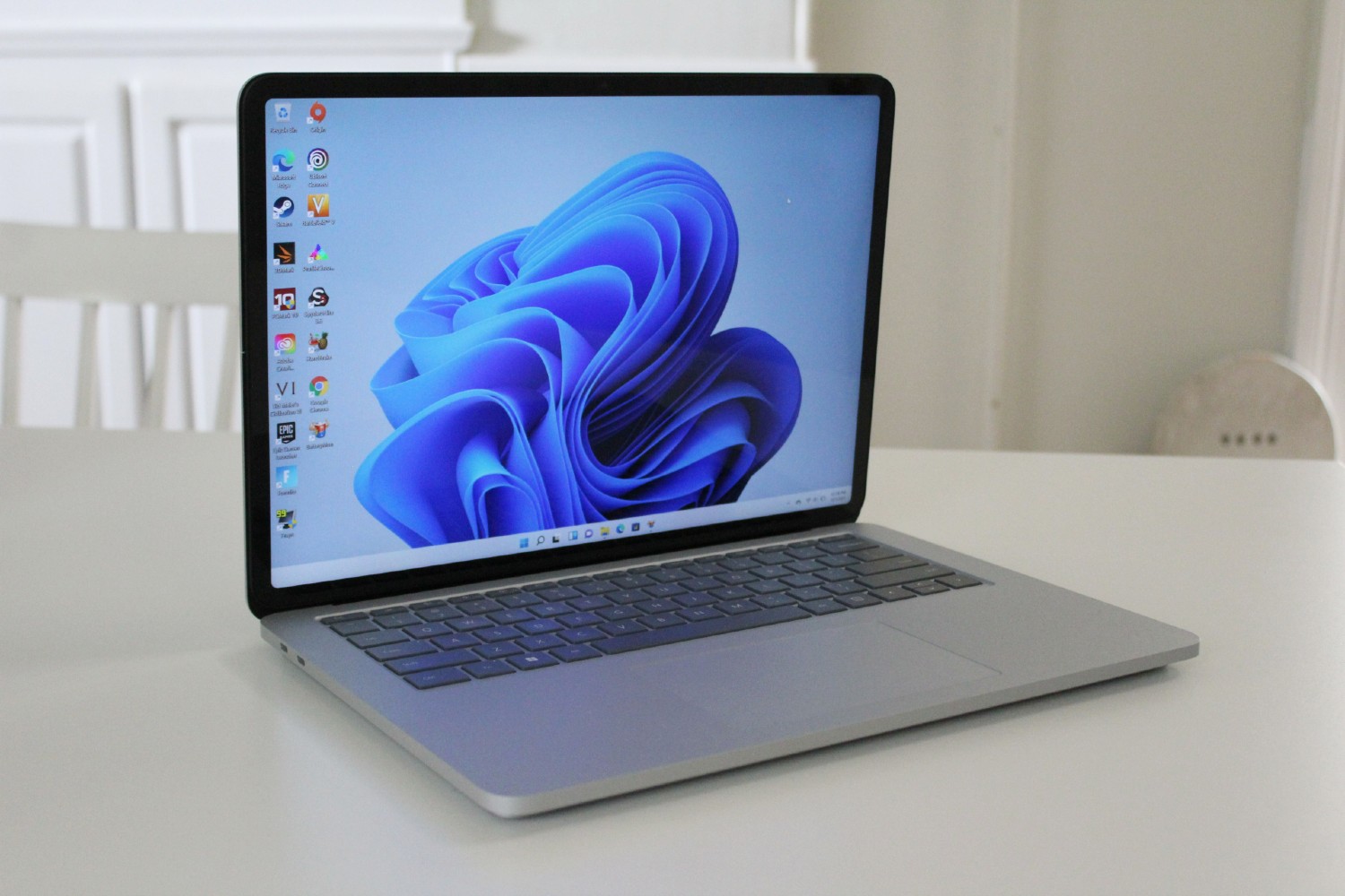 Microsoft Surface Laptop Studio 2: Pricing and pictures of new MacBook Pro  14 alternative emerge before September 21 launch -  News