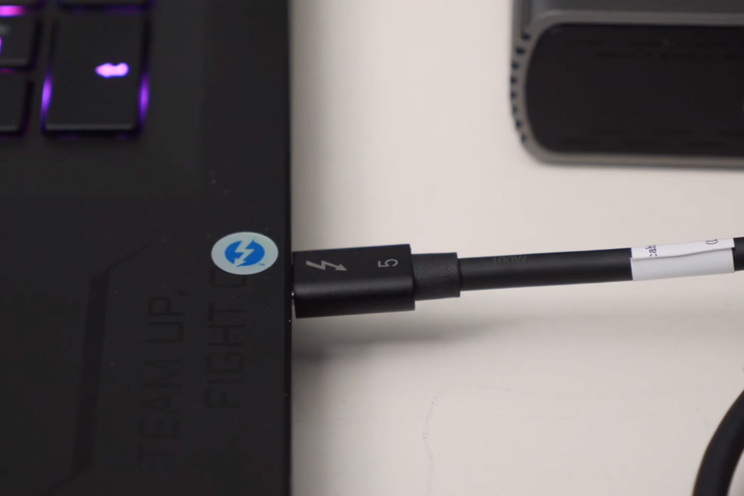 What is Thunderbolt 5? | Digital Trends - Vimarsana News