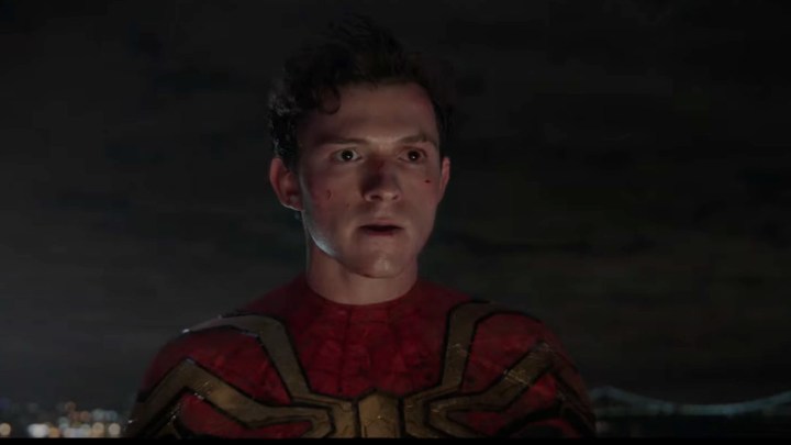 Том Холланд в фильме «Человек-паук: Домой нет пути».