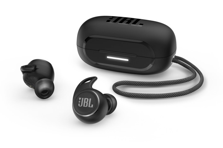 Snestorm dialekt enkel JBL Reveals New True Wireless Earbuds, Speakers at CES 2022 | Digital Trends
