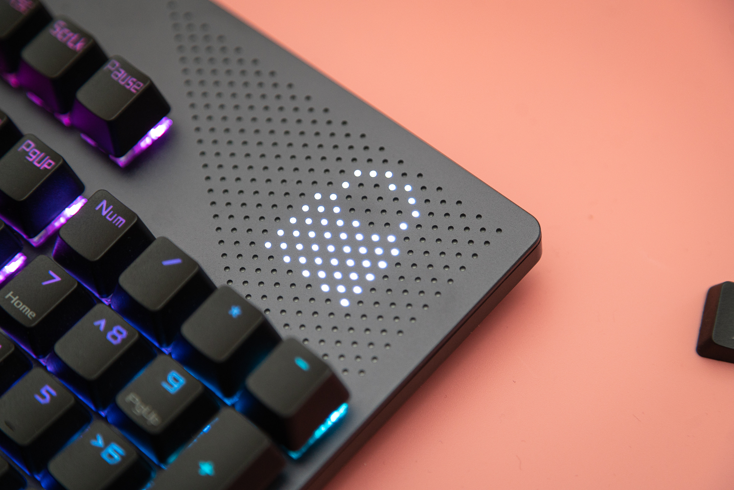 Asus ROG Strix Flare II Animate review: My keyboard endgame