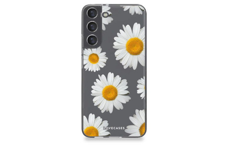 LoveCases clear Gel Case with a white and yellow daisy print, on the Samsung Galaxy S22.