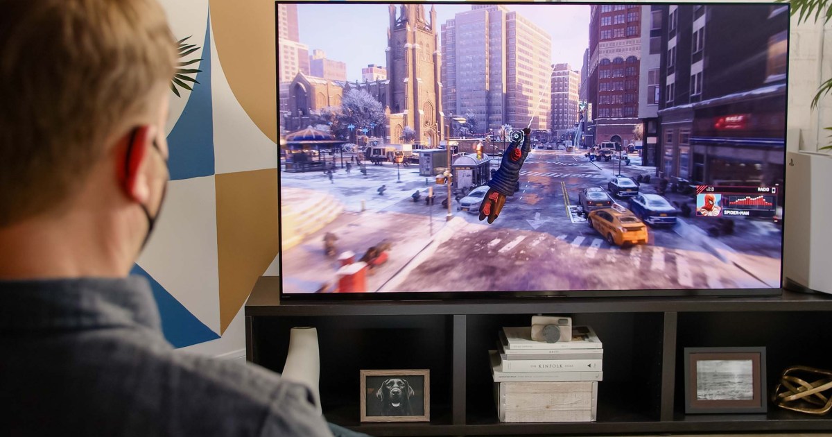 Read more about the article We gave this TV a perfect review, and it’s $700 off today