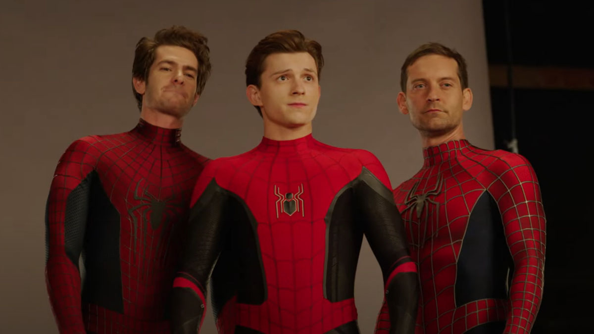 Andrew Garfield, Tom Holland e Tobey Magure nos bastidores de Homem-Aranha: No Way Home.