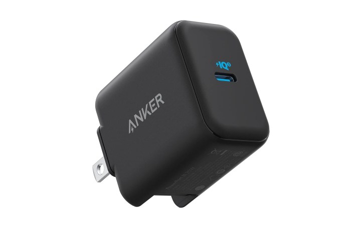 Anker PowerPort III 25W charger for Galaxy S22.