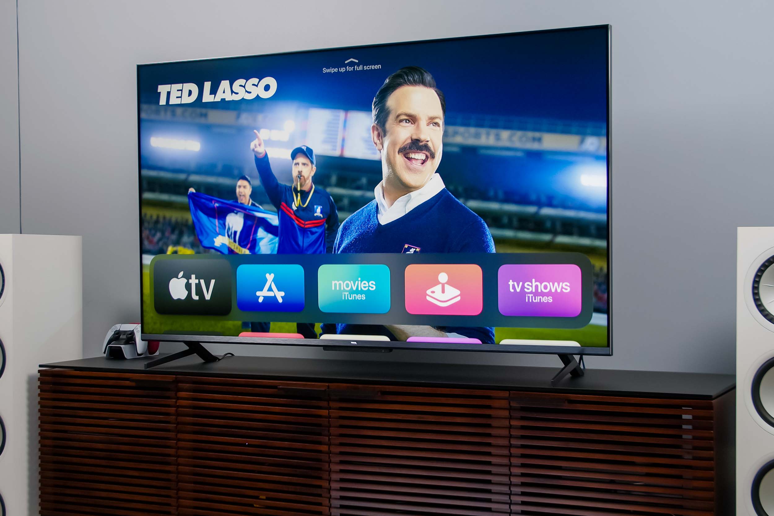Apple TV 4K'da Ted Lasso.