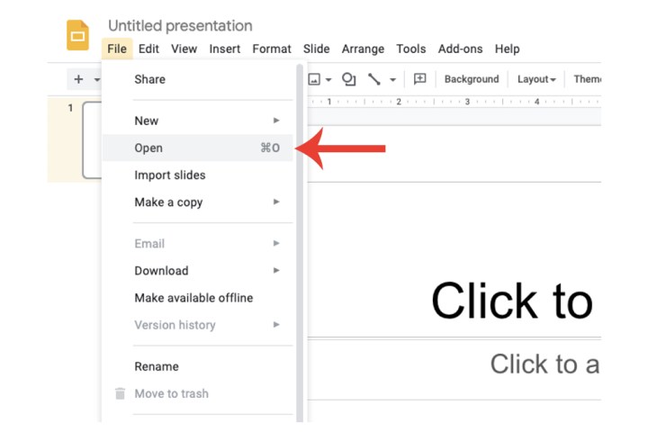 Google स्लाइड में ओपन बटन का उपयोग PowerPoint फ़ाइल को Google स्लाइड प्रारूप में परिवर्तित करने के लिए किया जाता है।
