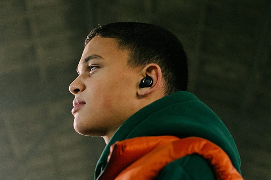 JBL's new earbuds have a feature Apple AirPods could only dream