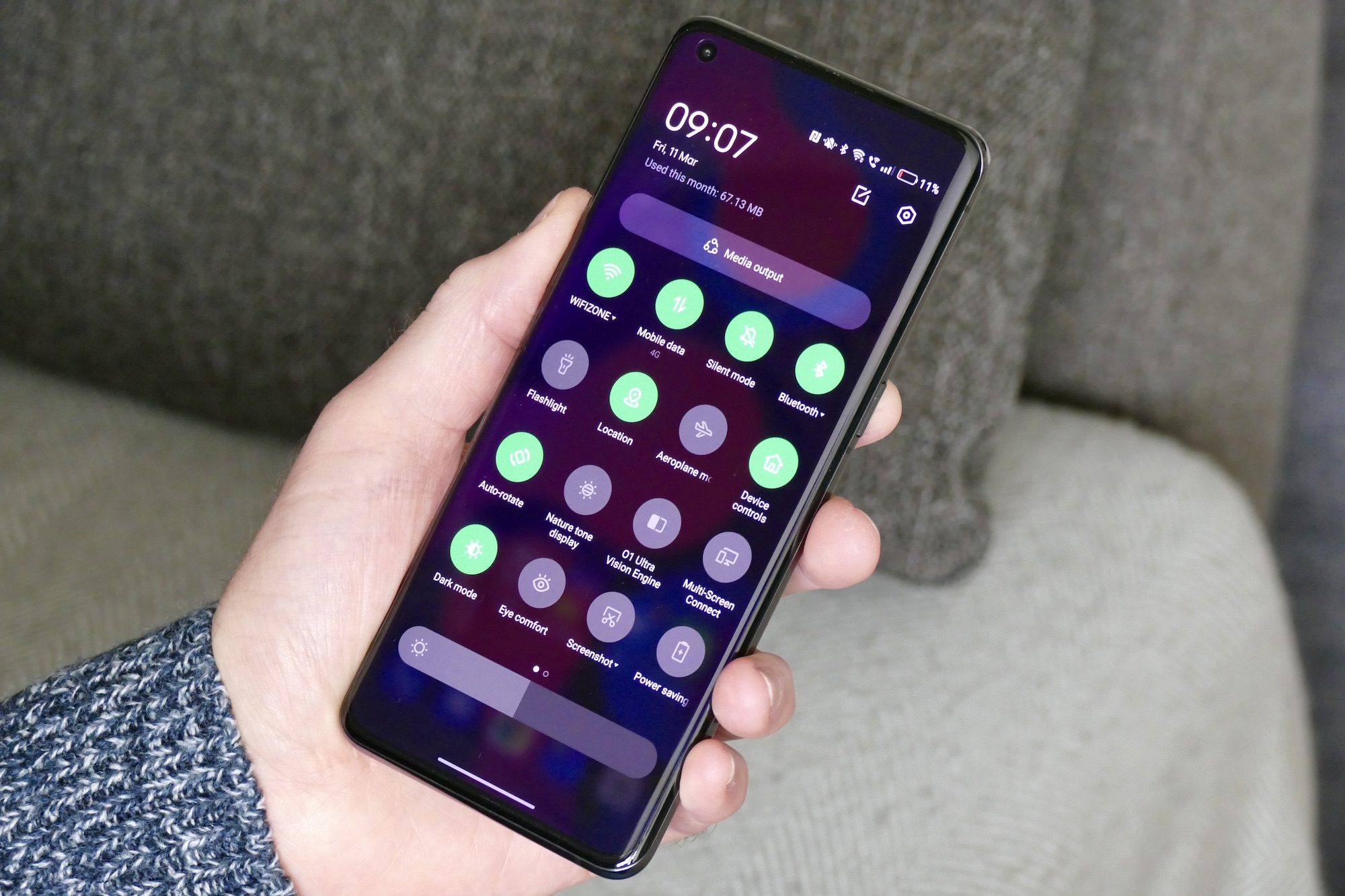 Quick settings on the Oppo Find X5 Pro.