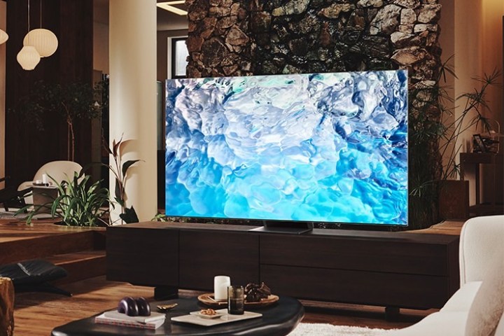Samsung 2022 QN900B 8K Neo QLED TV.