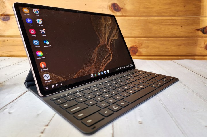 Side view of the Samsung Galaxy Tab S8+.