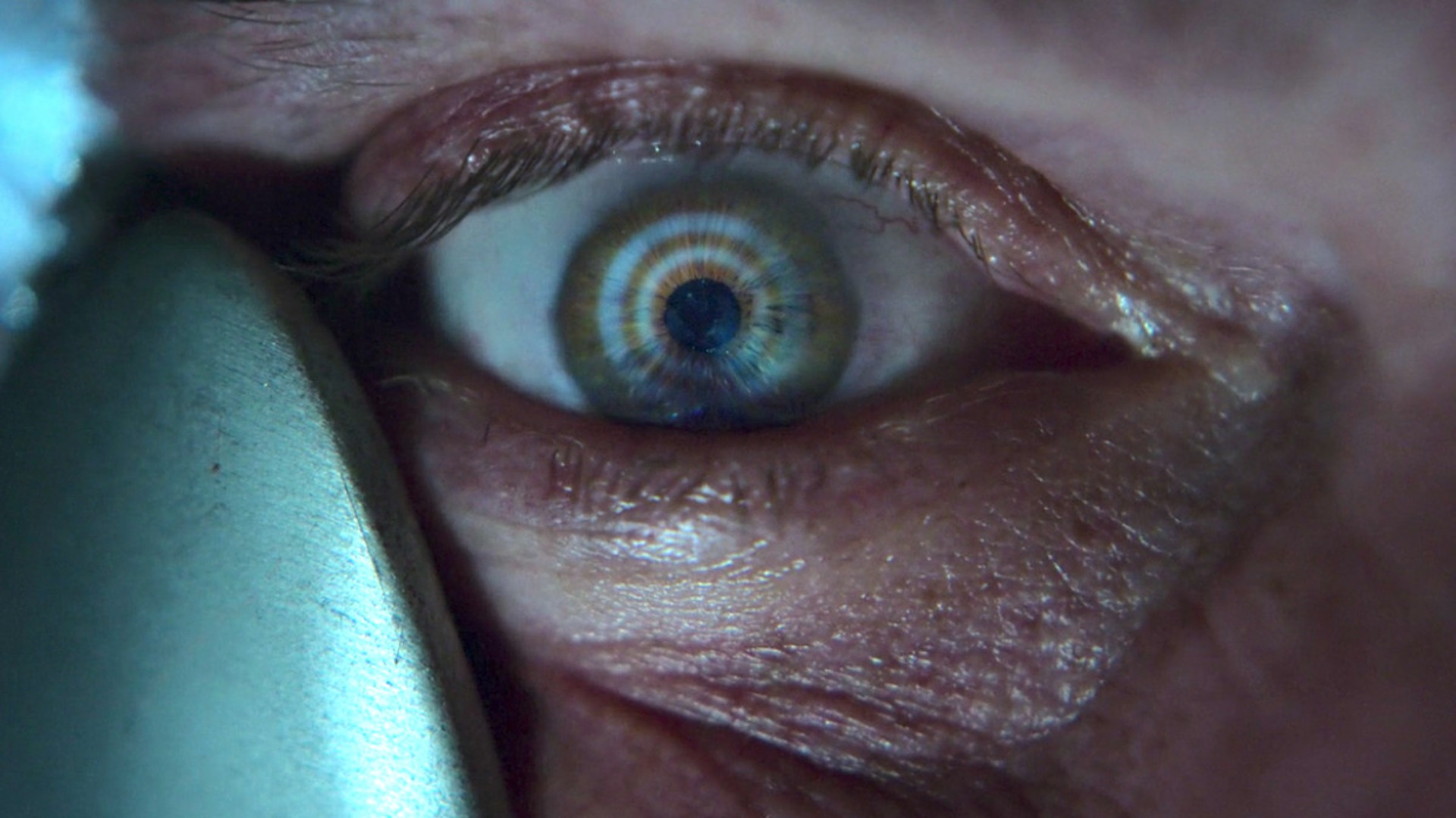 O retorno provocado por Ben Poindexter com um alvo no olho na terceira temporada de Demolidor.