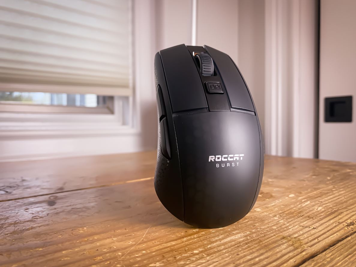 Roccat Burst Pro Air: A wireless gaming mouse that elevates RGB
